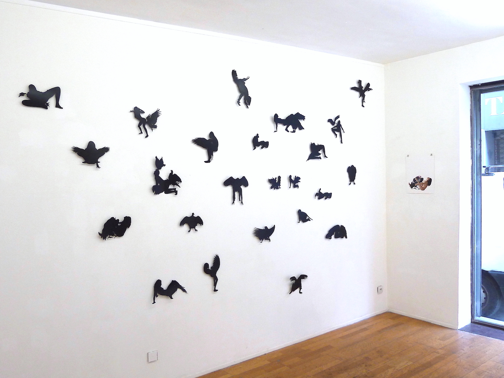 Vue de l'exposition Les ombres volantes de Sarah Venturi, Galerie du Tableau, Marseille